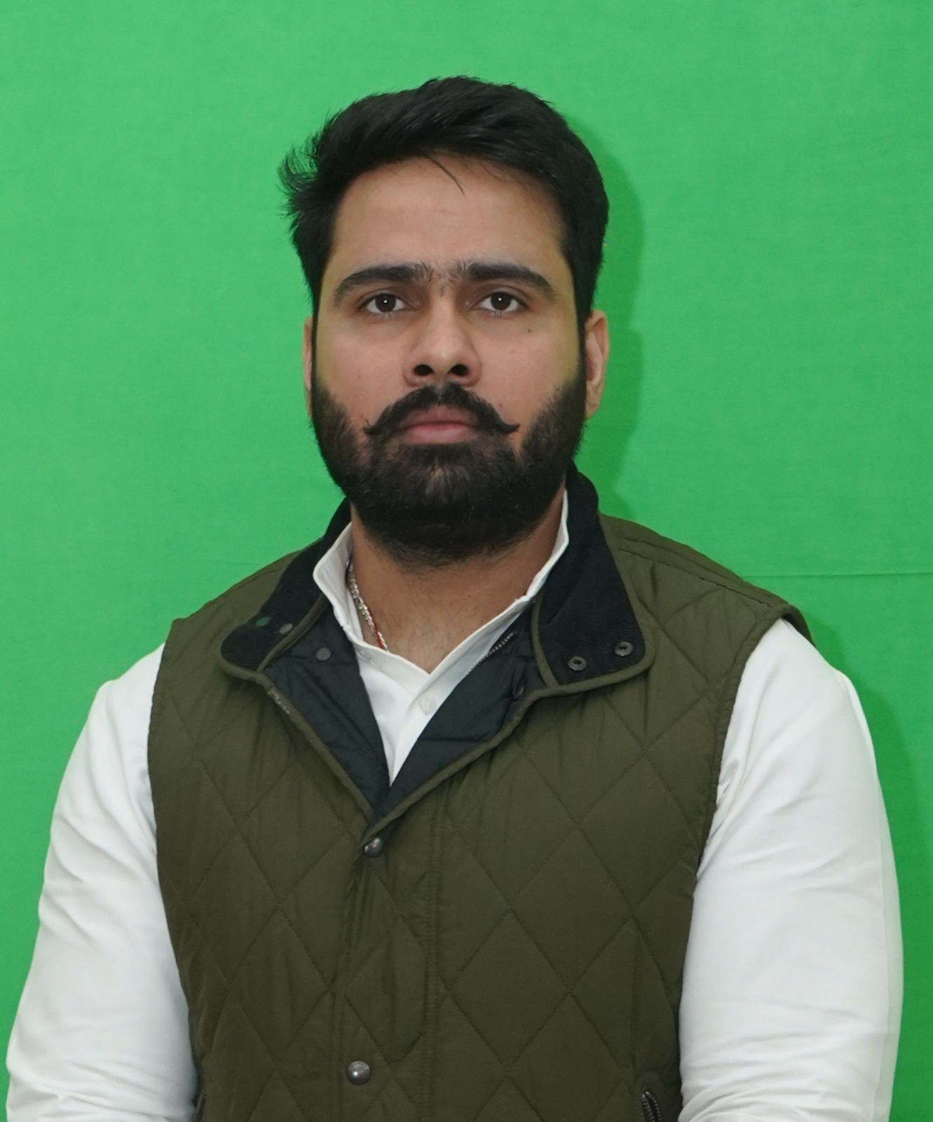 BJP’s Akshay Sharma Targets AAP on Bomb Threats