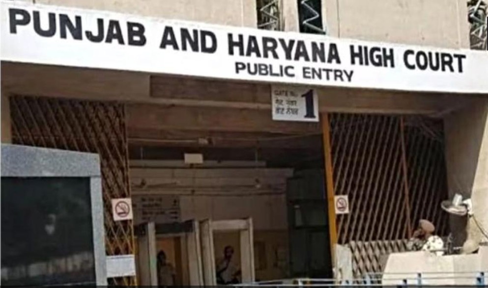 HC Grants Interim Bail in 328 Saroops Case