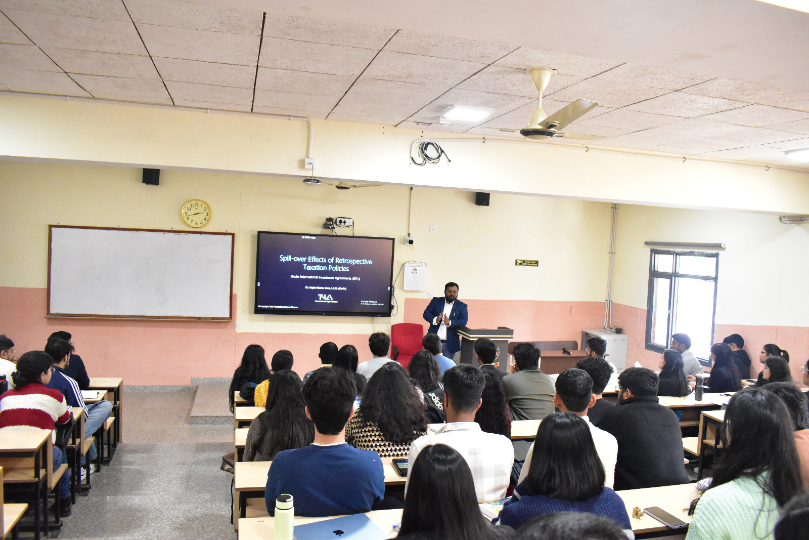 HPNLU Hosts Lecture on Retrospective Tax Policy