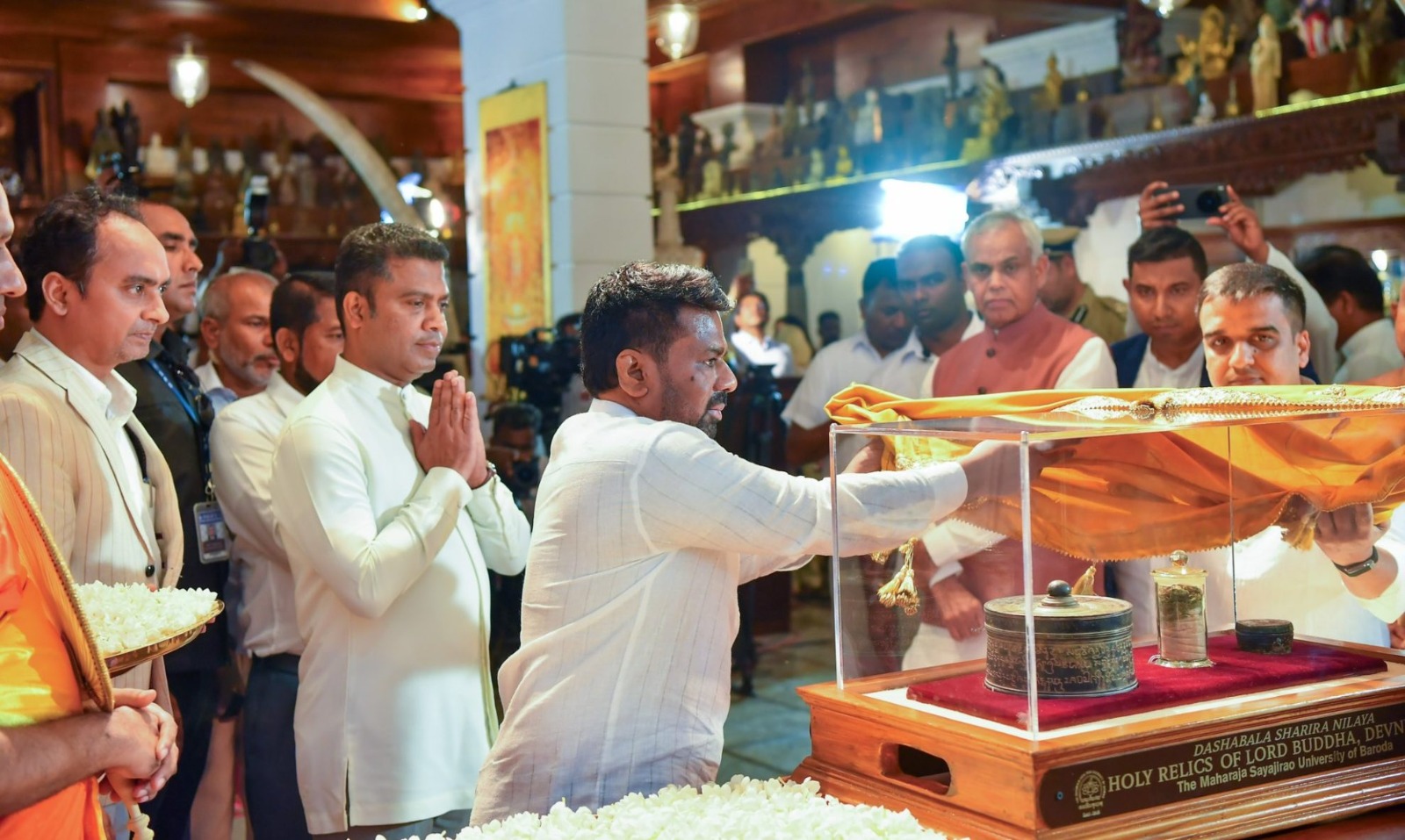 Modi Thanks Sri Lankan President for Devnimori Relics Exposition Launch