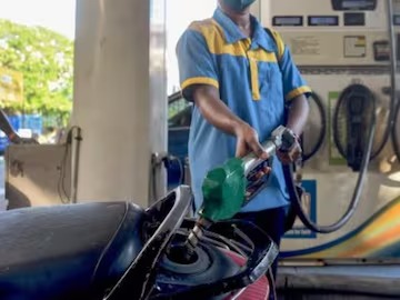 Crude Oil Surges Amid Iran-US Israel Tensions