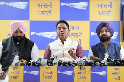 Kejriwal Acquitted in Delhi Liquor Policy Case