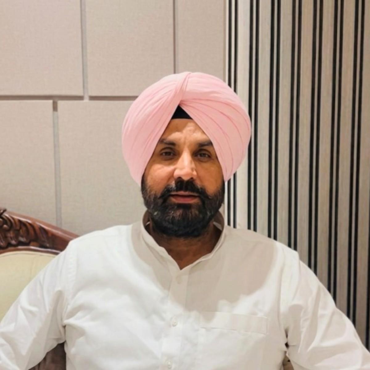 Raja Warring Attacks AAP Over Internal Turmoil Claim