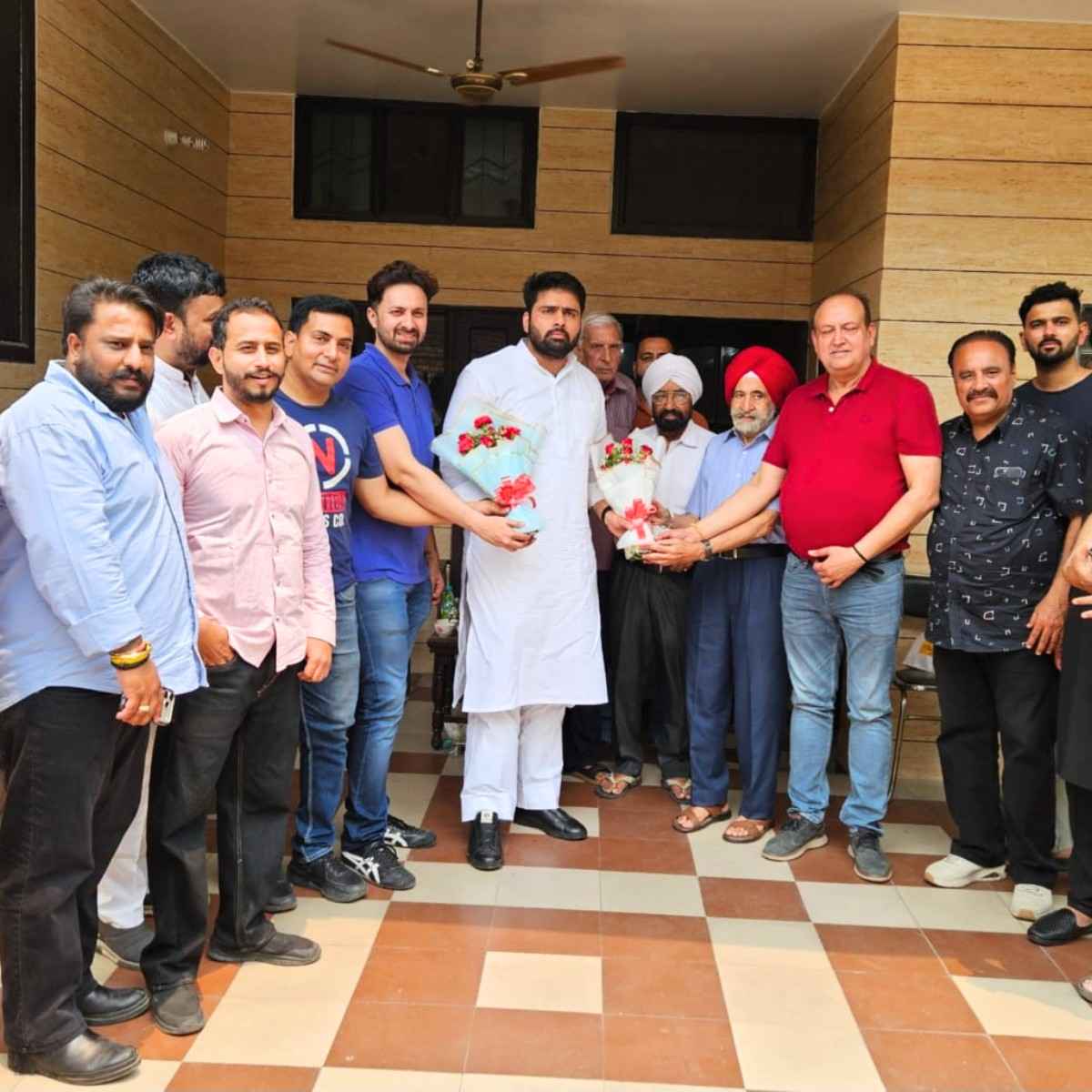 Akshay Sharma Holds Meetings in Amritsar North Areas