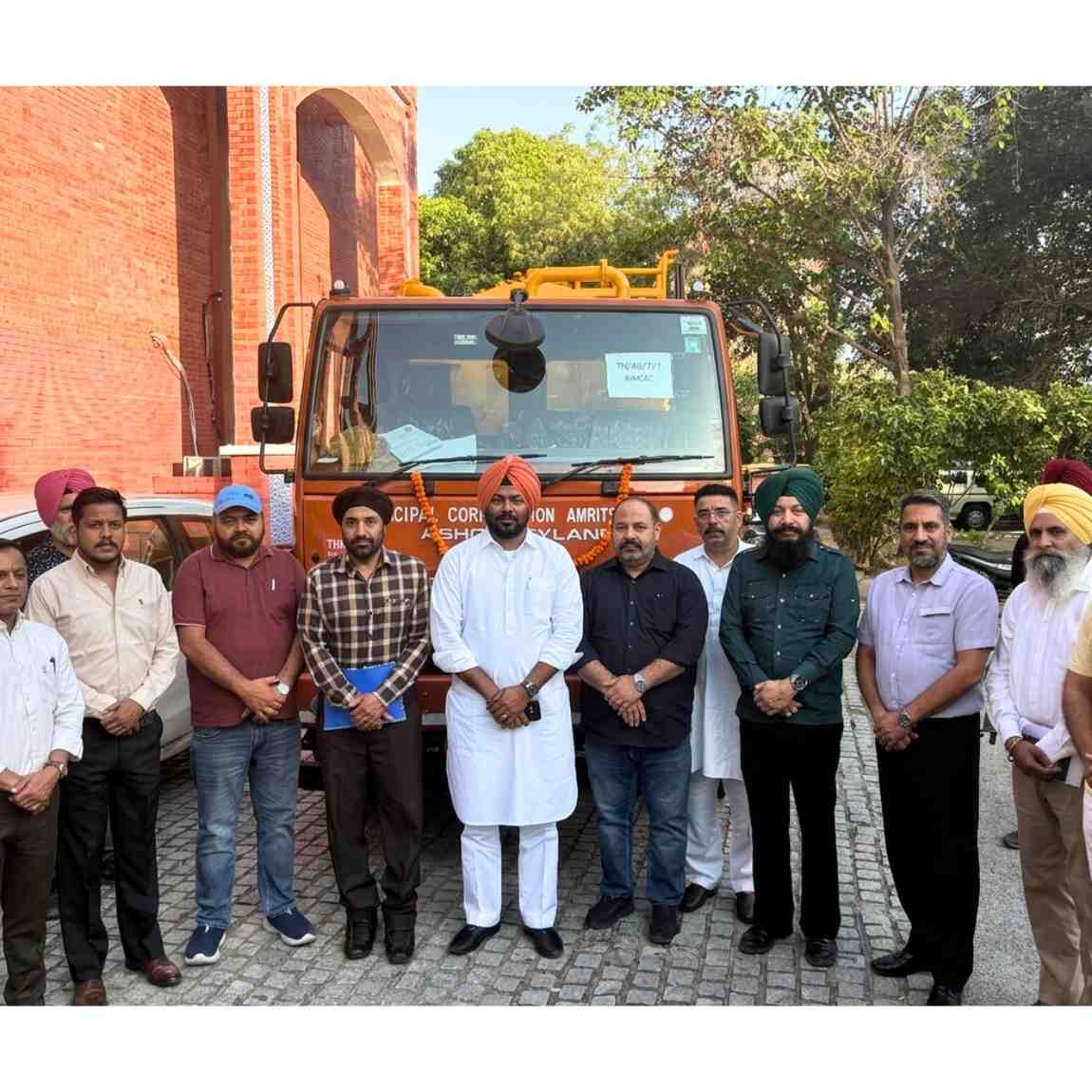 Amritsar Sewer Cleaning Machines Boost Pre-Monsoon Plan