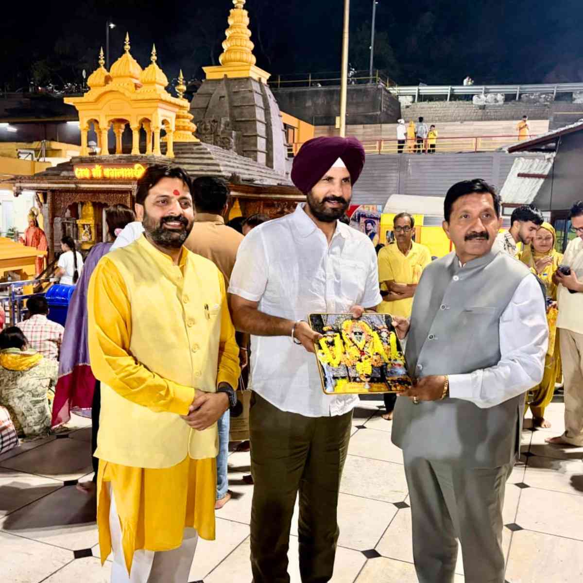 Baglamukhi Temple Visit by Leaders in Kangra Temple