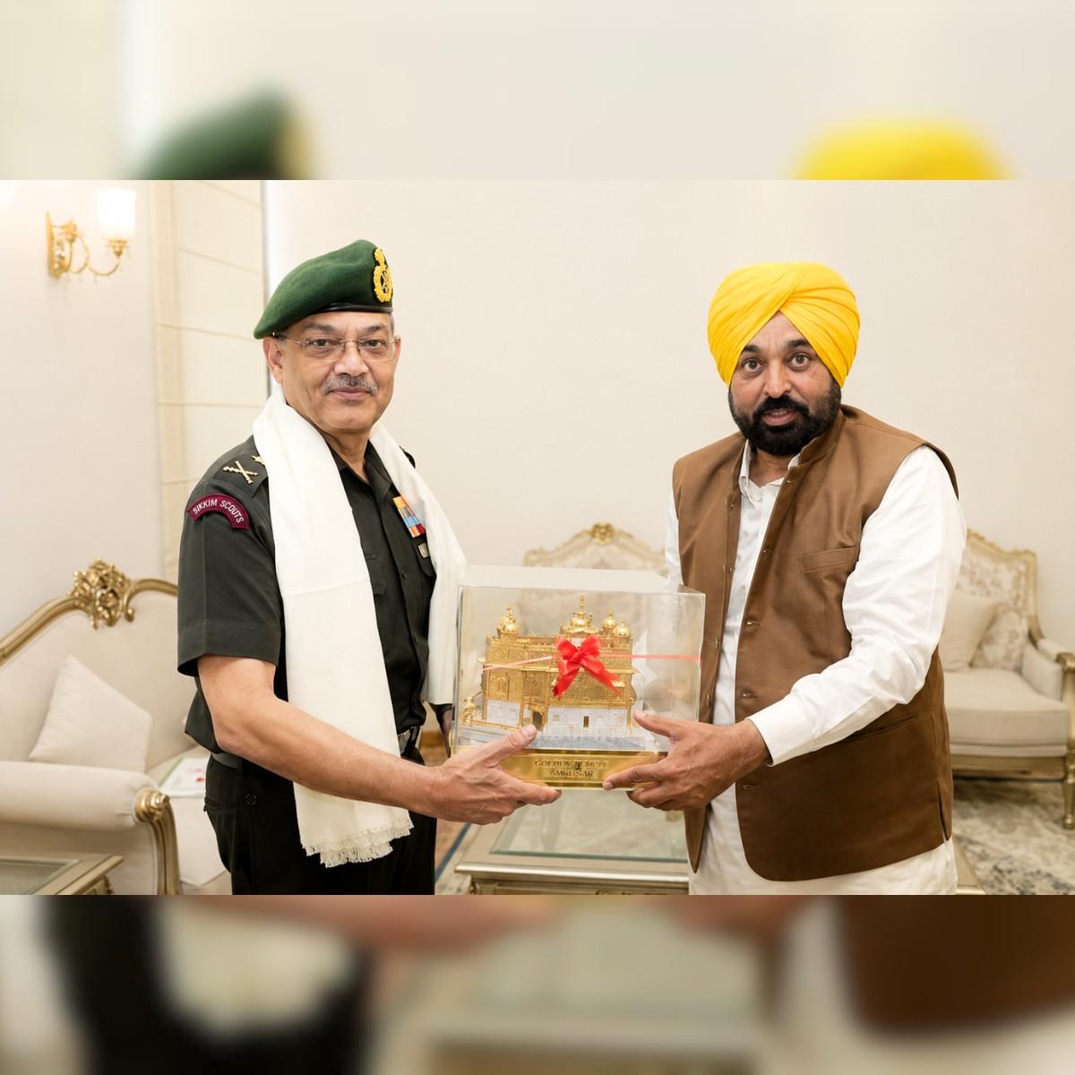 Bhagwant Mann Meets Army Commander on Punjab Security