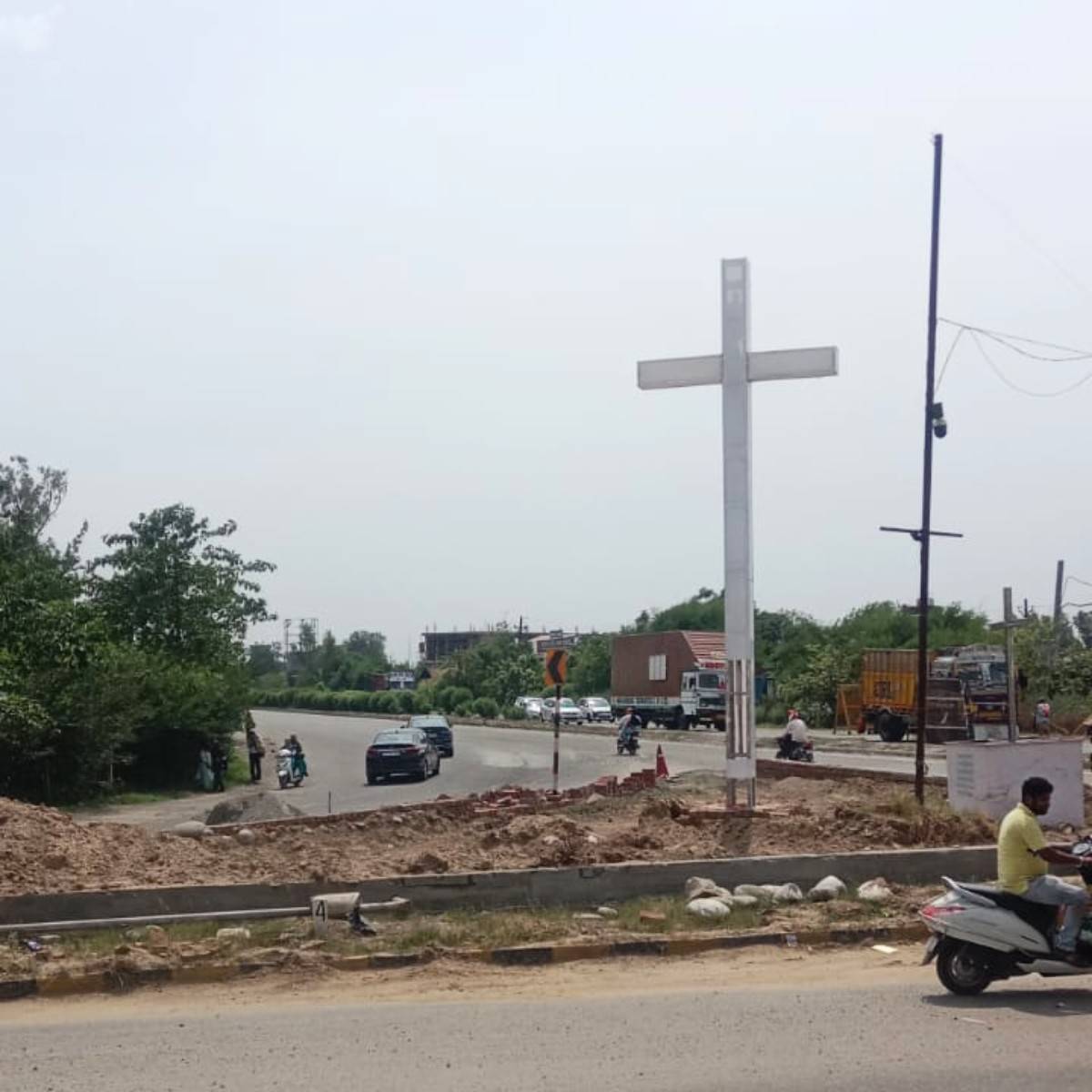 Holy Cross Installed in Gurdaspur Chowk Raises Questions