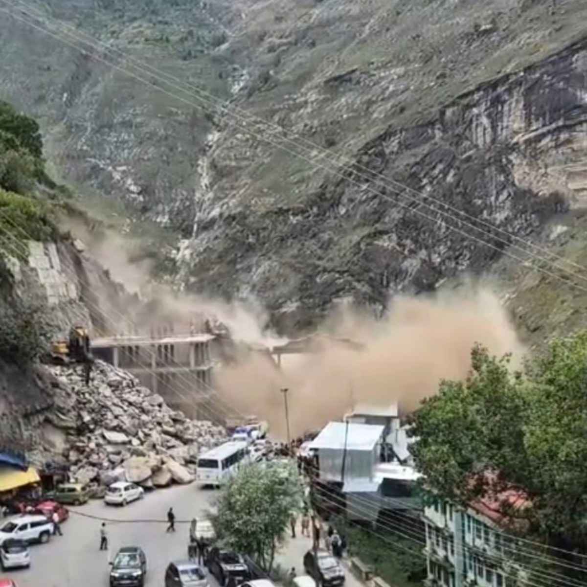 Kinnaur Bhabanagar Landslide Incident Disrupts Roads