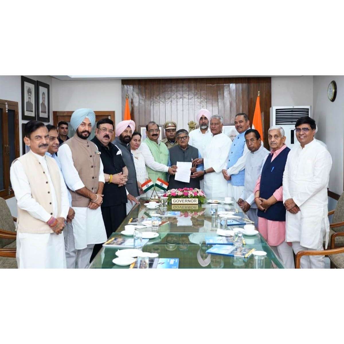 Punjab CM Change Demand BJP Delegation Meets Governor