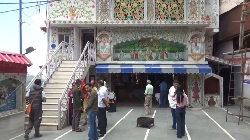 Radha Krishna Temple Hosts Flag Hoisting Ceremony