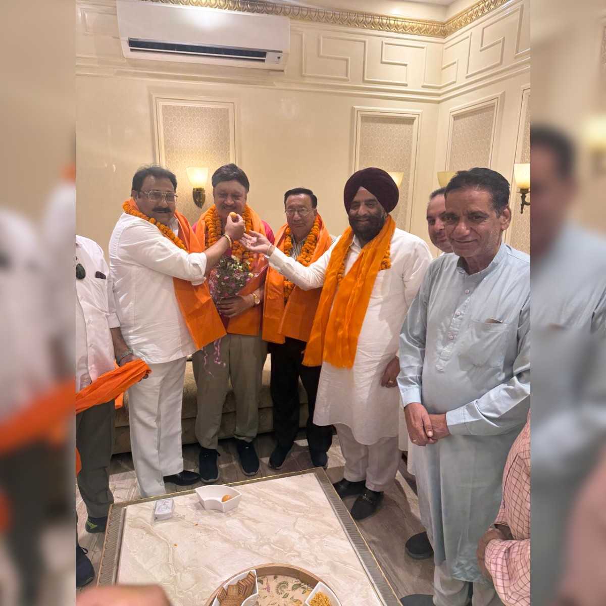 Congress Leaders Honor New Appointees in Amritsar Event