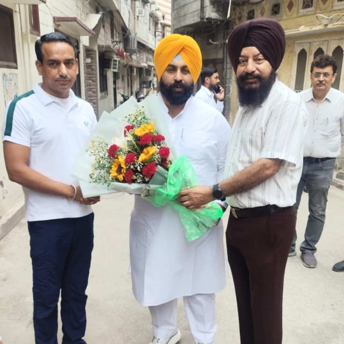 Harjot Bains Conducts Door-to-Door Inspection in Amritsar