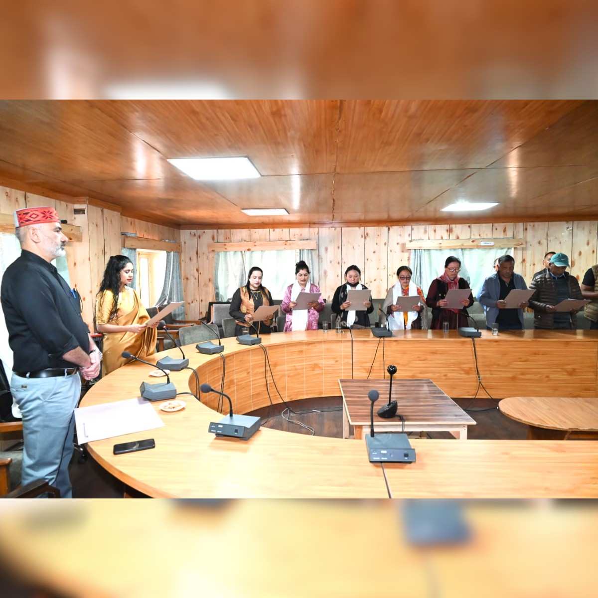 Lahaul-Spiti Zila Parishad Members Take Oath in Keylong