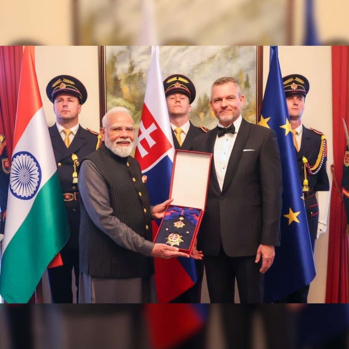 PM Modi Receives Slovakia’s Highest Honour in Bratislava