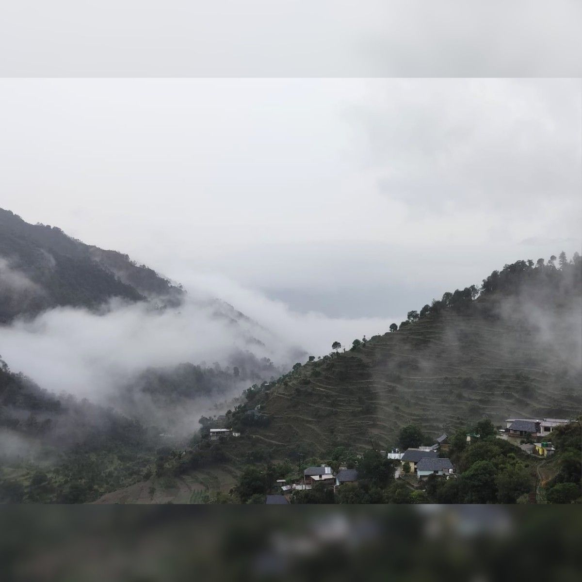 Himachal Pradesh Heavy Rain Disrupts Roads, Issues Alert